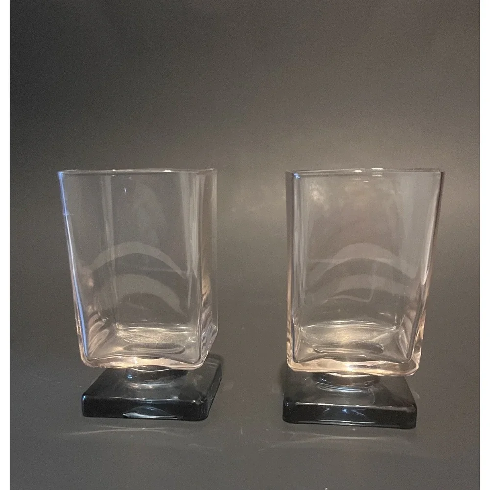 Vtg MCM Di Saronno Pink Tint Blue Pedestal Cocktail Cordial Glasses Set Of 2